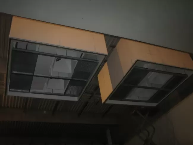  Penthousekühler Montage unter Dachkonstruktion 002-topaz-enhance.jpg